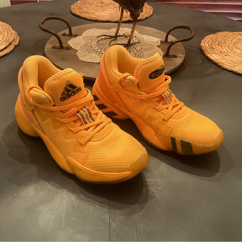 Boys Yellow Adidas Donovan Mitchell D.O.N. Crayola Basketball Shoes